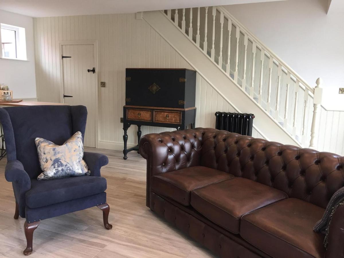 The Hay Loft, The Dark Hedges, Ballycastle With Hot Tub Stranocum Exterior foto